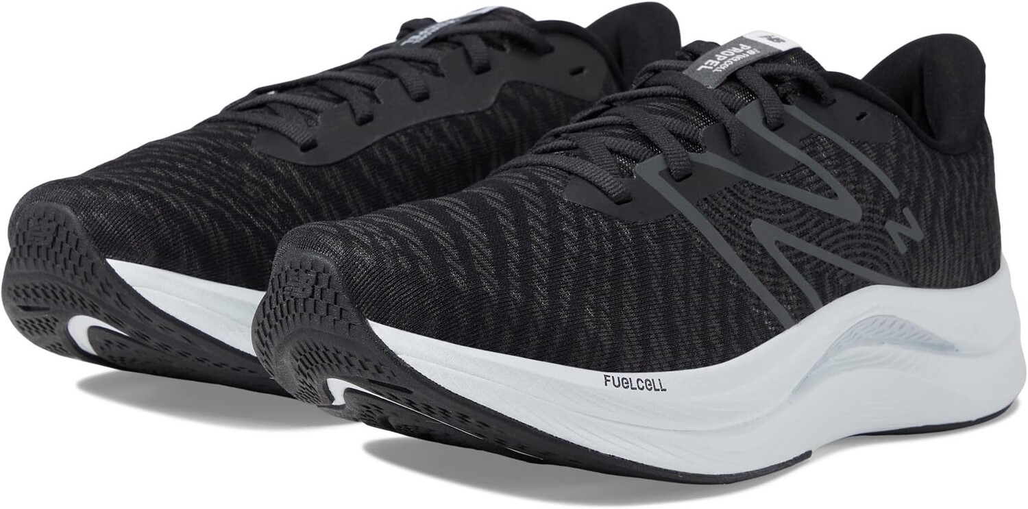 Кроссовки FuelCell Propel v4 New Balance, цвет Black/White