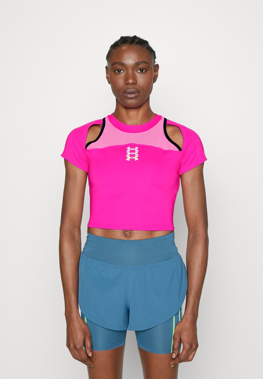 Спортивная футболка Under Armour шорты больших размеров play up 3 0 under armour цвет black rebel pink rebel pink