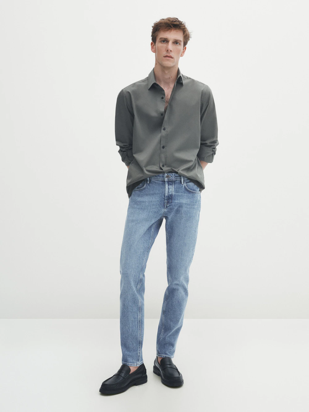

Отбеленные джинсы облегающего кроя Massimo Dutti, индиго