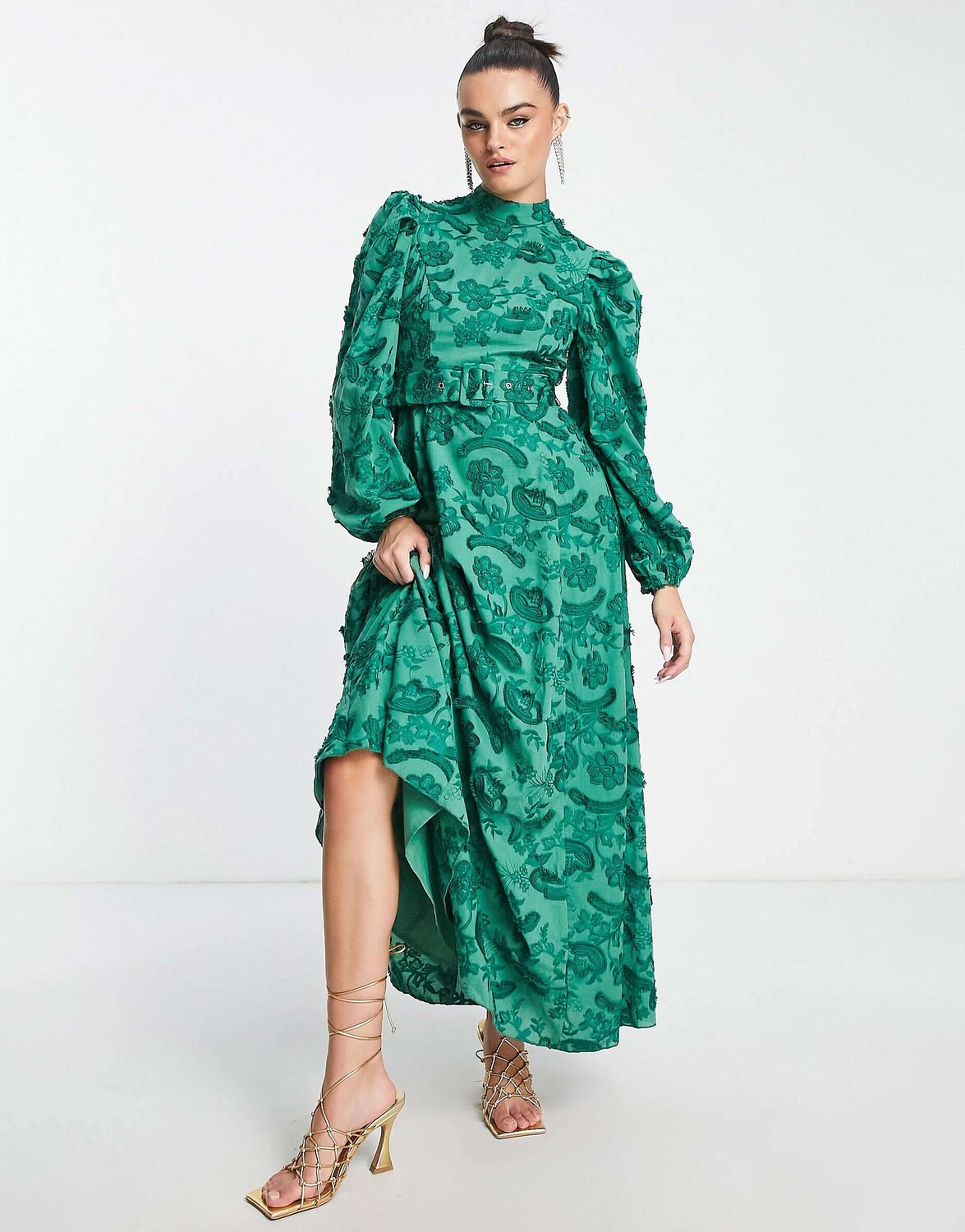 

Зеленое платье макси с поясом и поясом ASOS