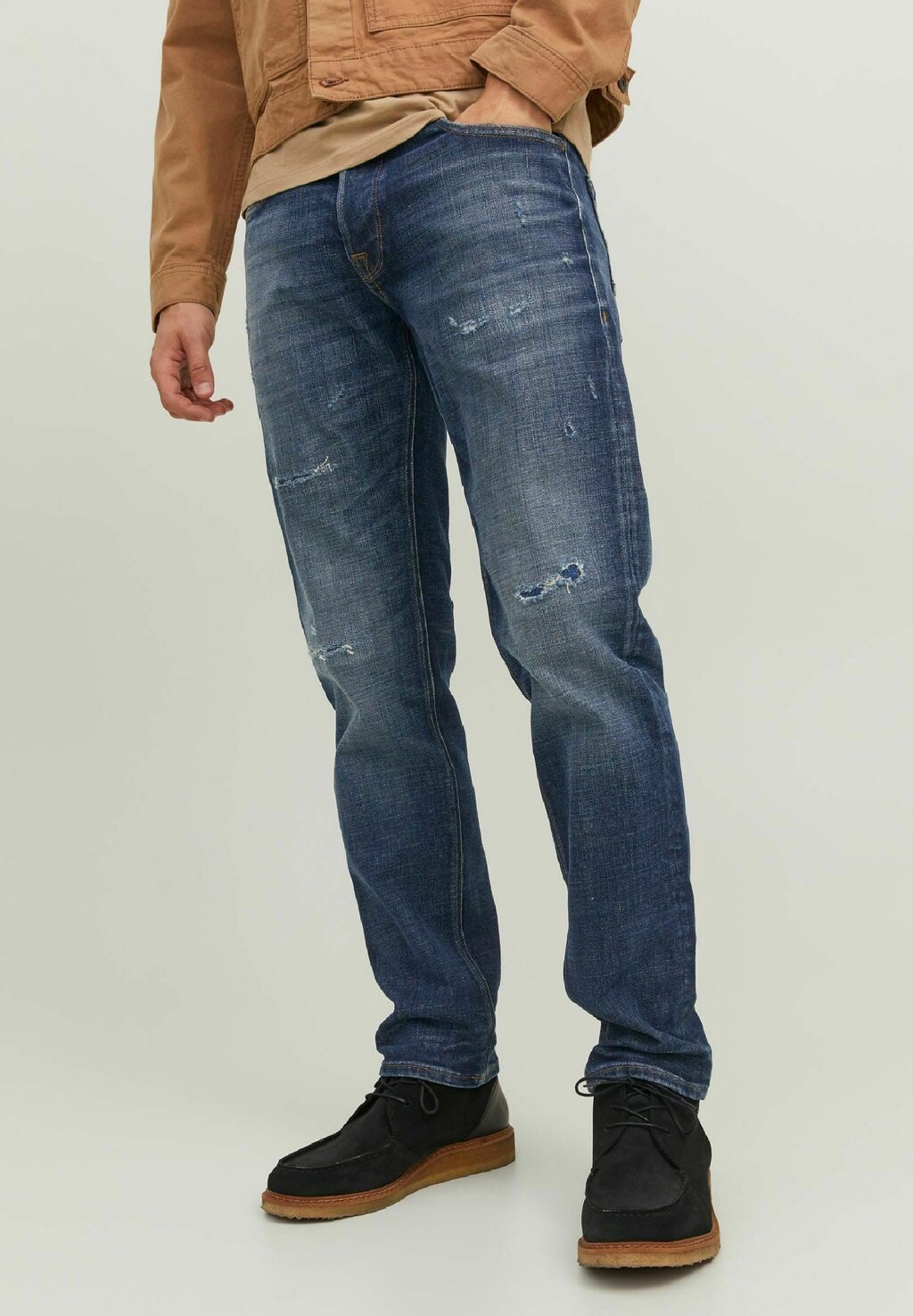 

Джинсы прямого кроя Jack & Jones
