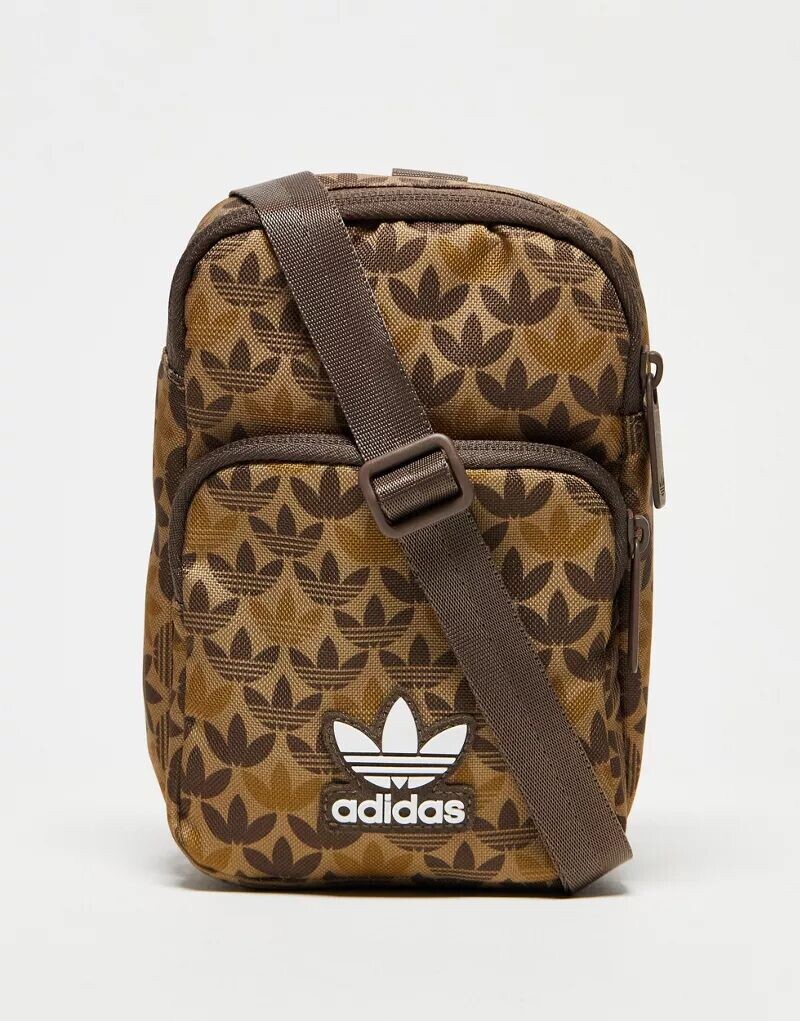 

мини-сумка на плечо adidas Originals с монограммой