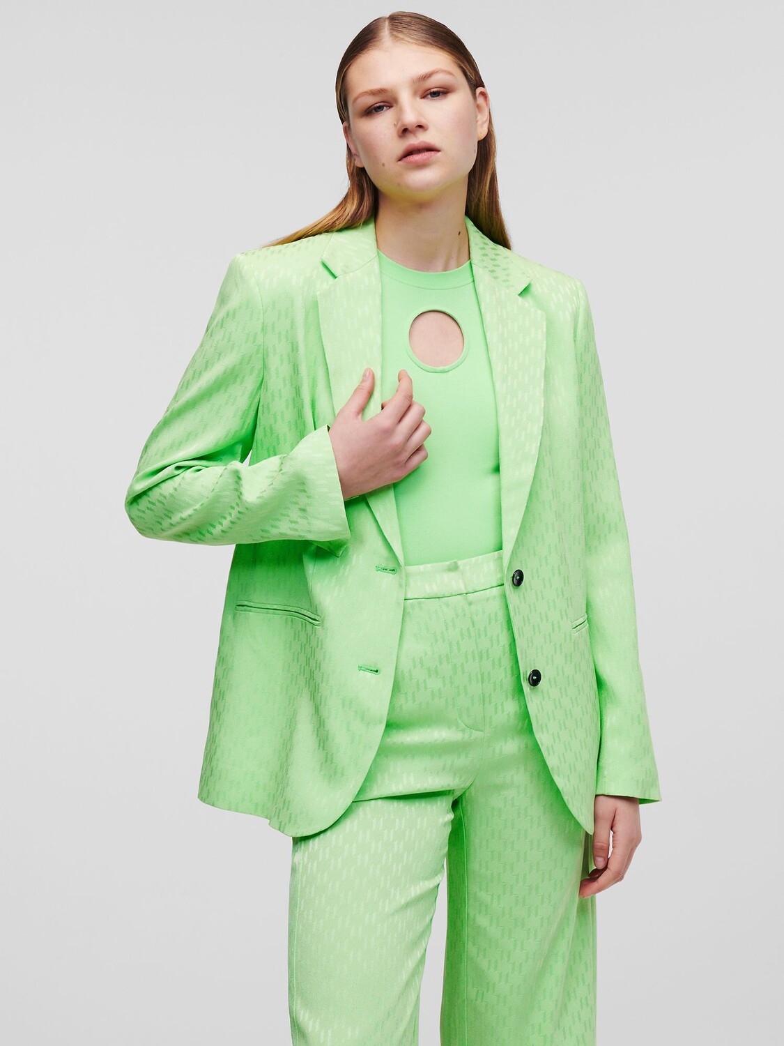 

KARL LAGERFELD Атласный блейзер с монограммой Hun's Pick, летний зеленый