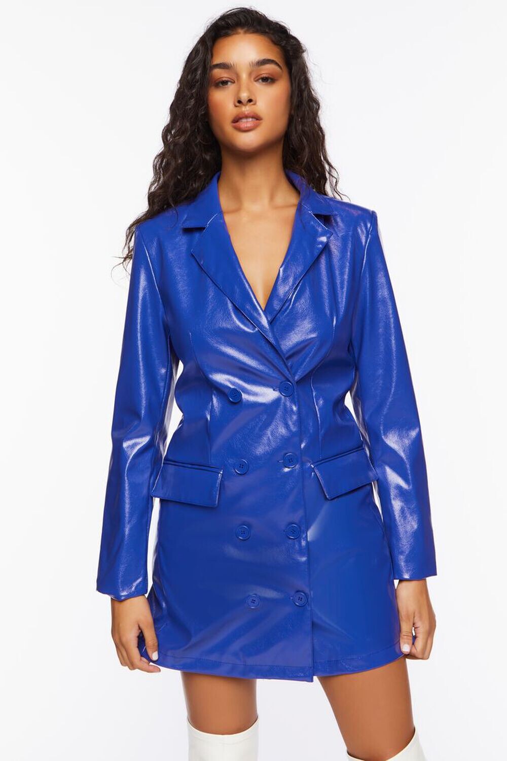 

Мини-платье-пиджак из искусственной кожи Forever 21