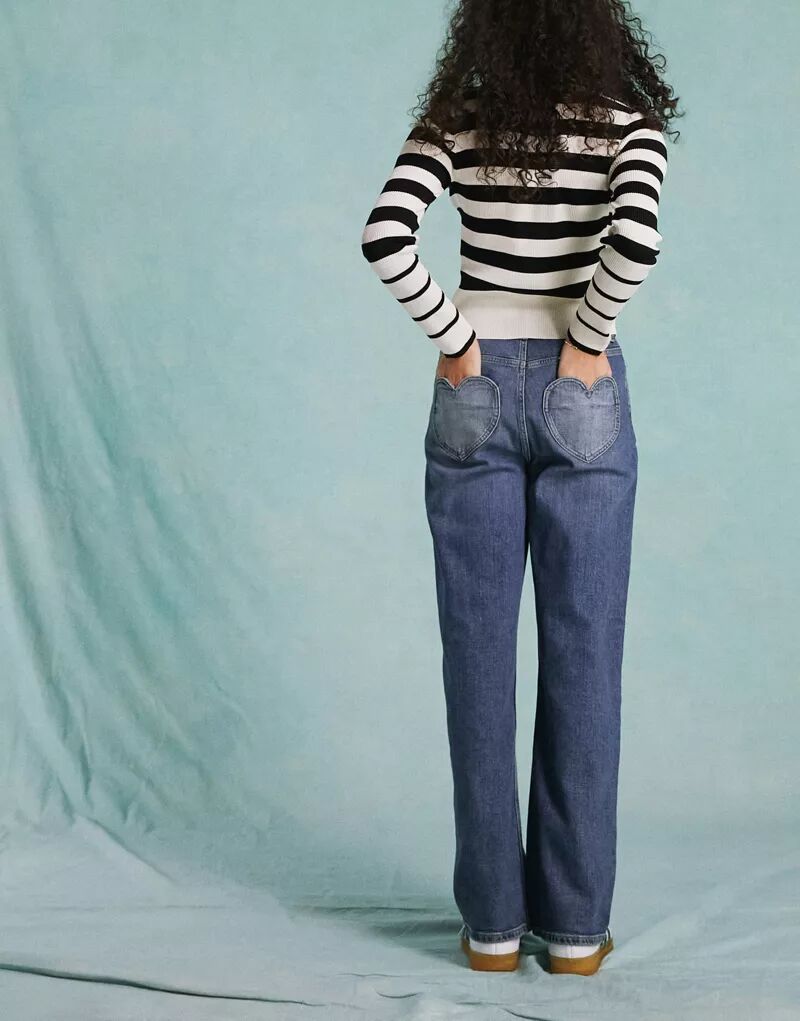 Выцветшие темно-синие джинсы прямого кроя Miss Selfridge с карманами-сердечками