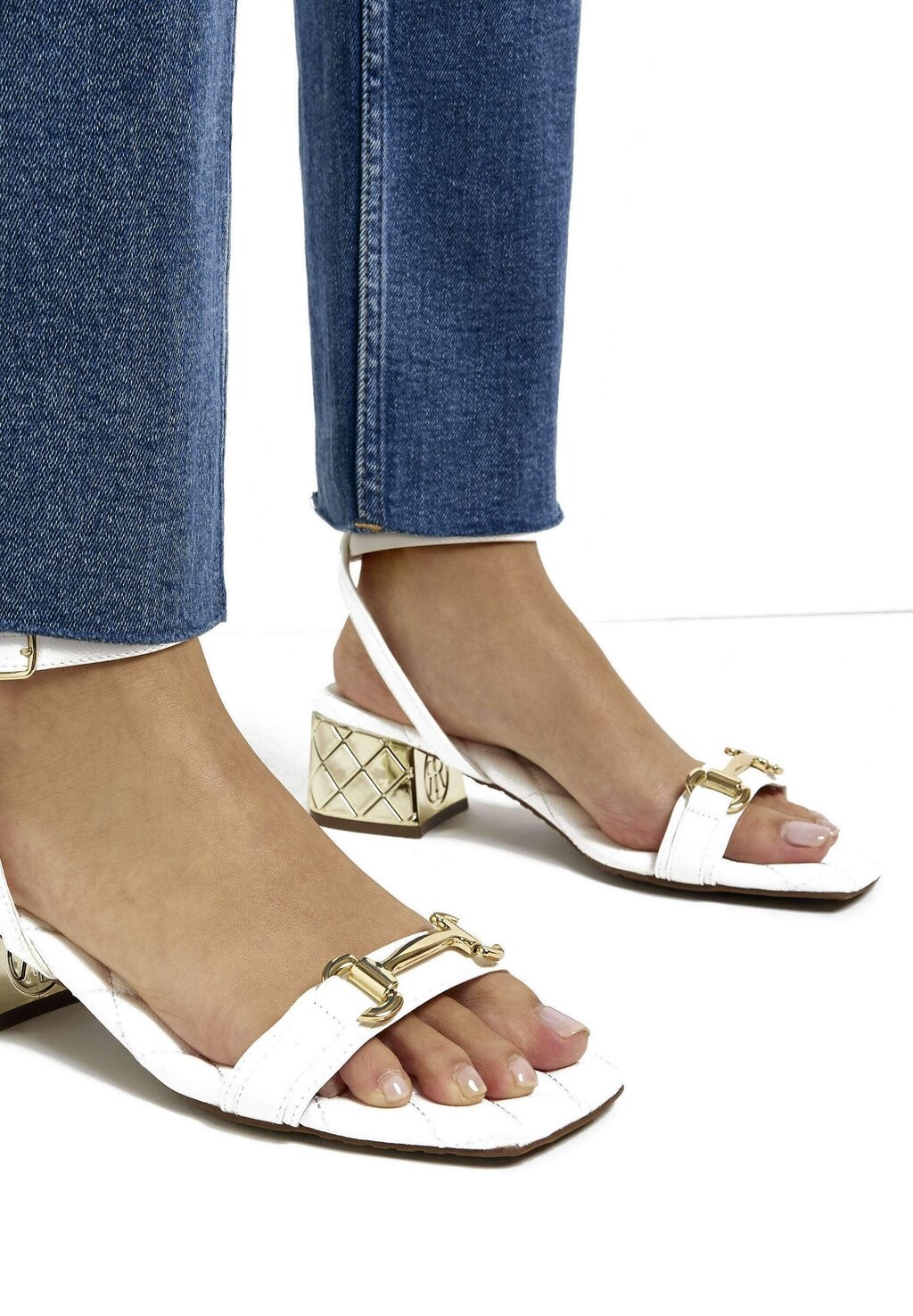 

Босоножки River Island, белый