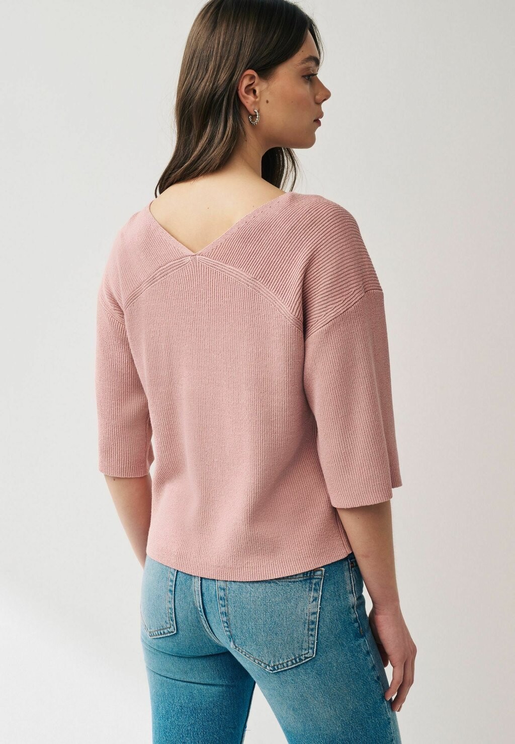 

Вязаный свитер V NECK Next, розовый