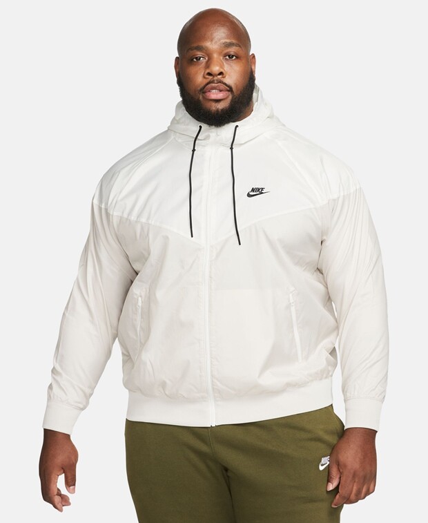 

Межсезонная куртка Nike, миндальный