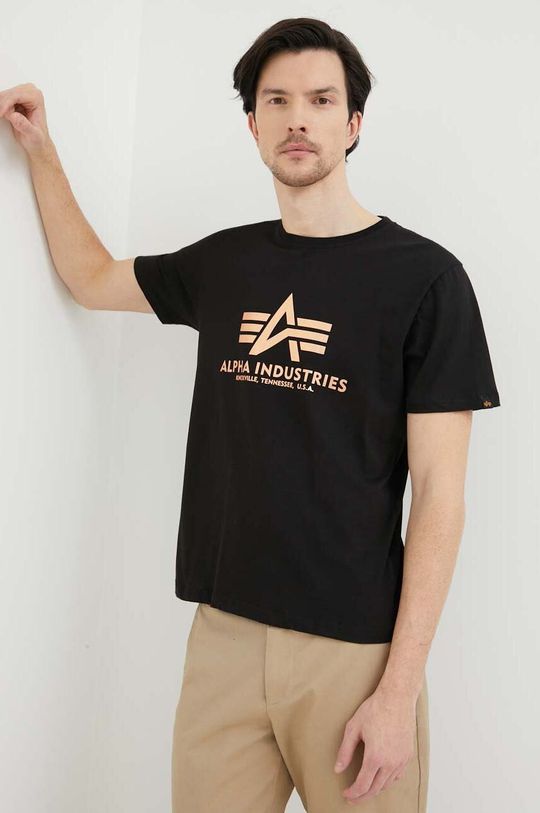 цена Хлопковая футболка Базовая футболка с принтом из фольги Alpha Industries, черный