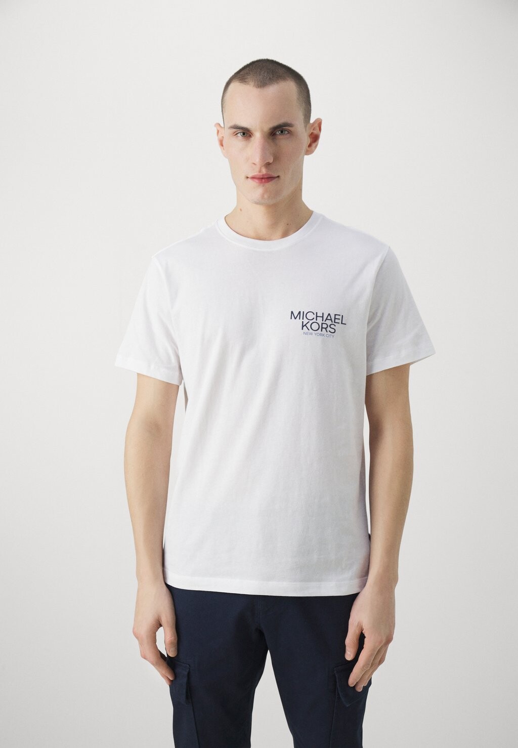 

Футболка с принтом MODERN LOGO TEE Michael Kors, белый