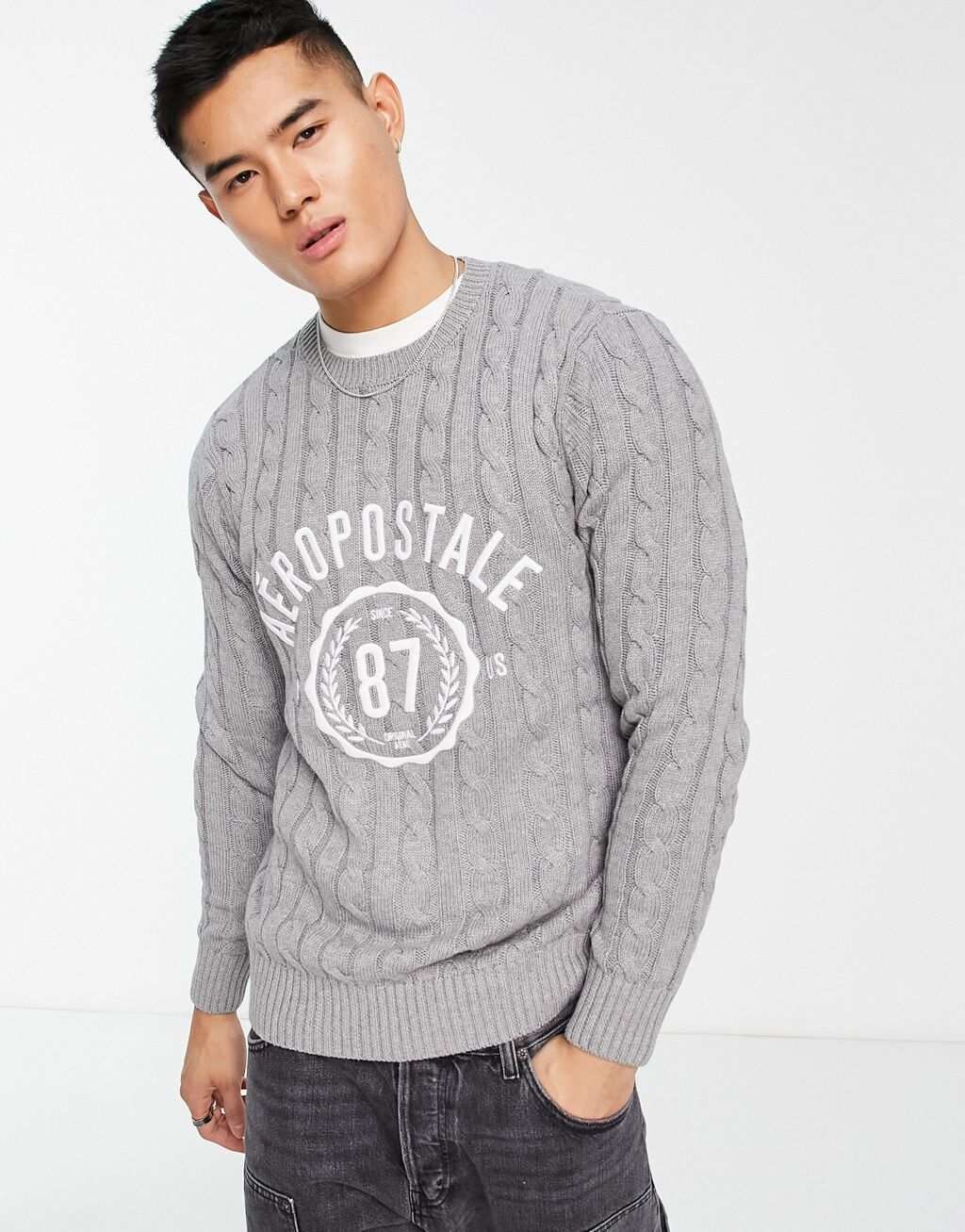 

Серый вязаный джемпер Aeropostale