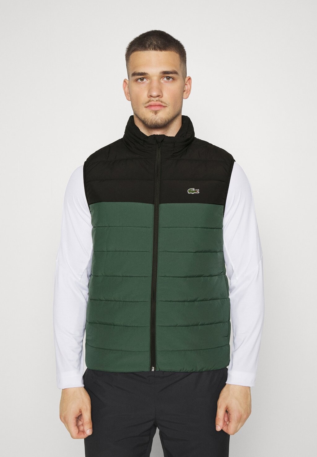 

Жилет Lacoste
