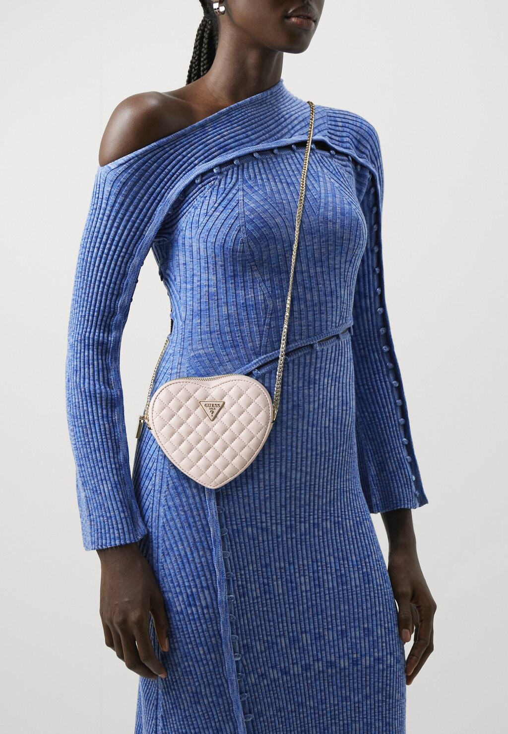 

Сумка через плечо RIANEE QUILT Guess, цвет pale pink