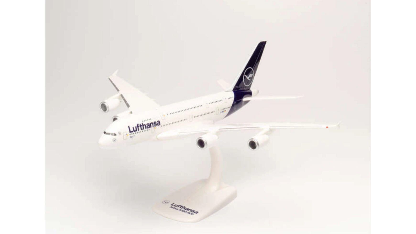 

Snap fit lufthansa airbus