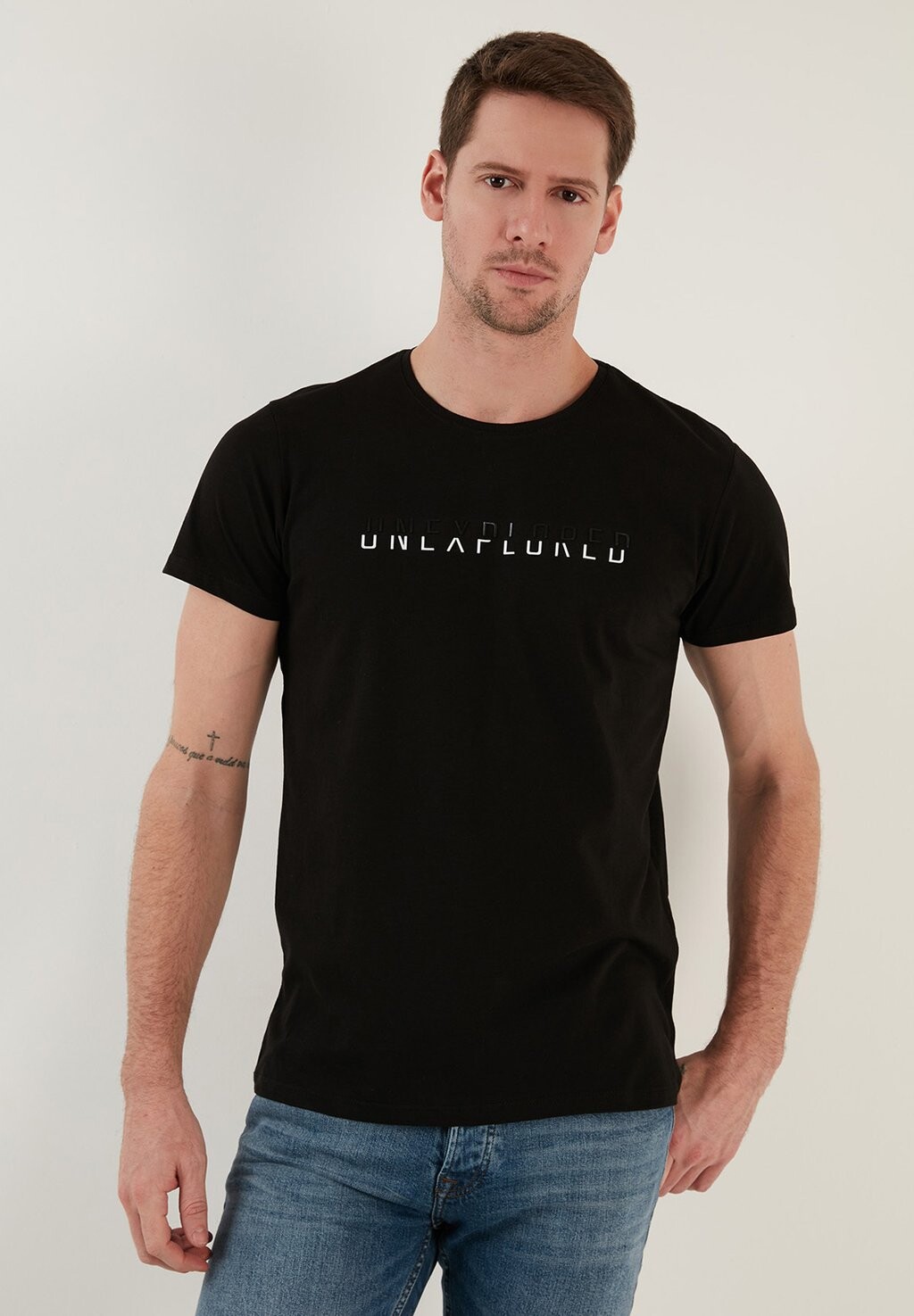 

Футболка с принтом Buratti, цвет black