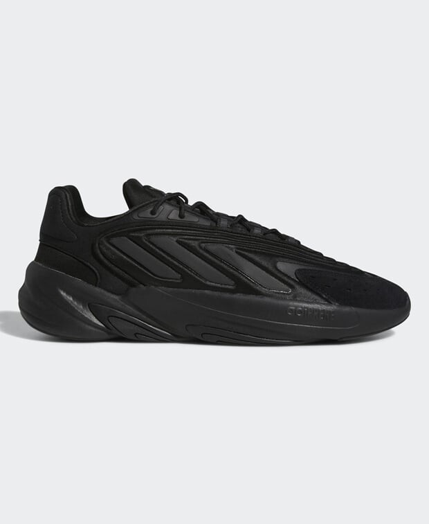 

Кроссовки adidas, черный