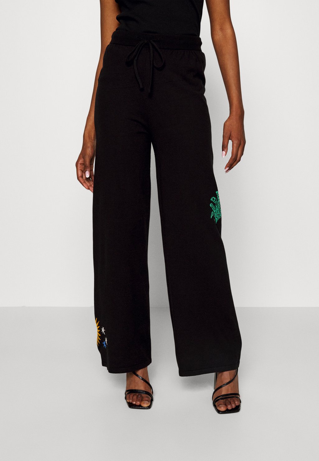 Брюки BLACK SOLSTICE CHINA TROUSERS Never Fully Dressed Petite, черный