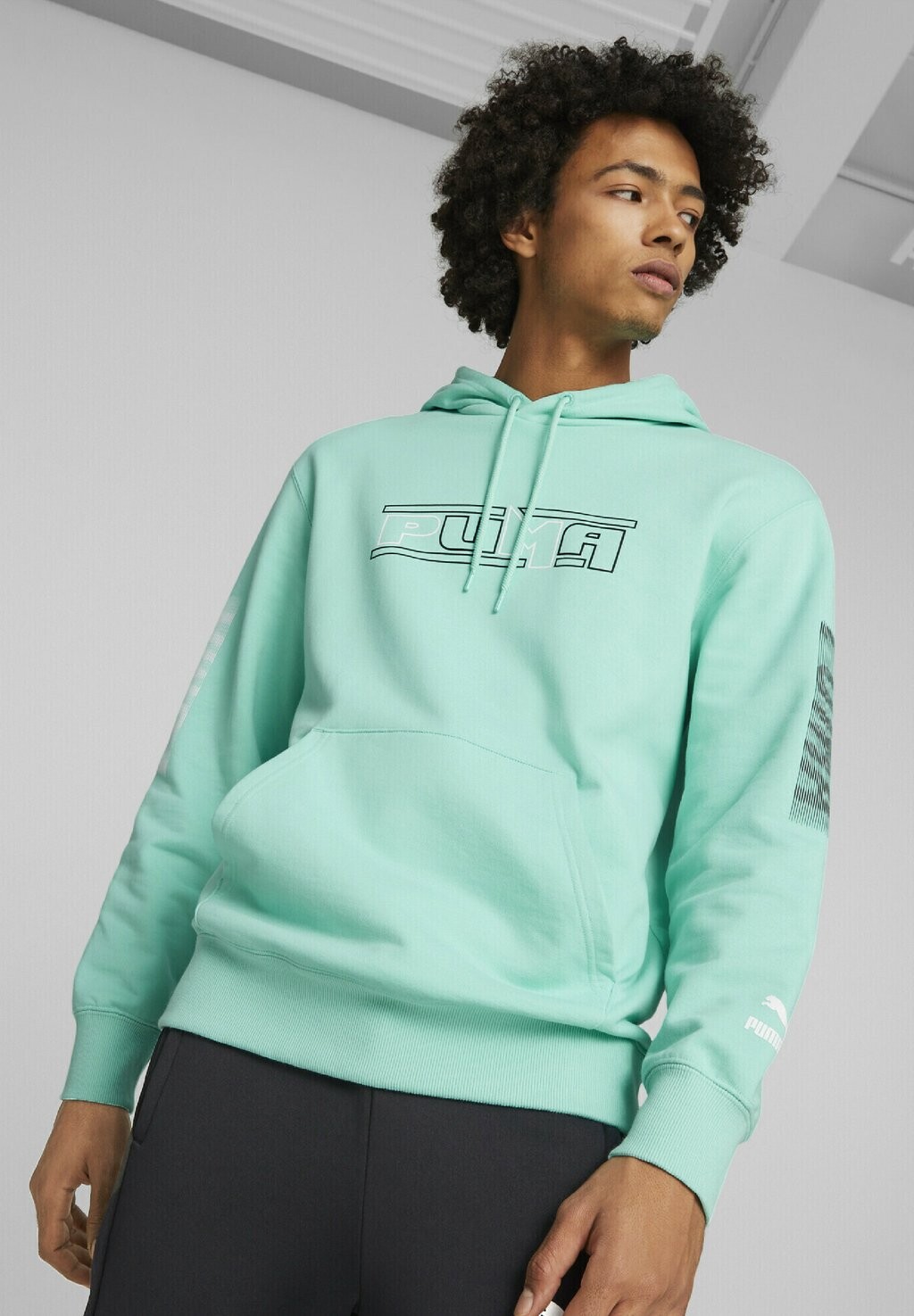 

Худи Puma