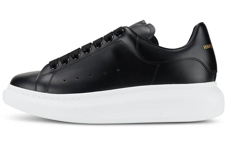 

Кроссовки оверсайз Alexander McQueen Черный/Белый