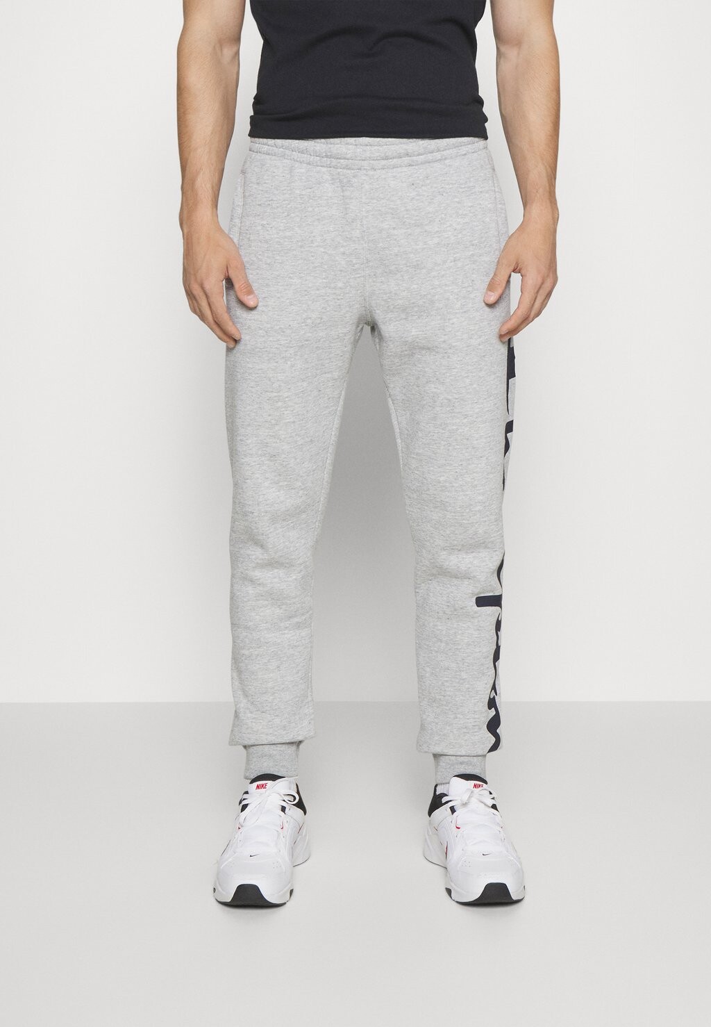 

Спортивные брюки Champion