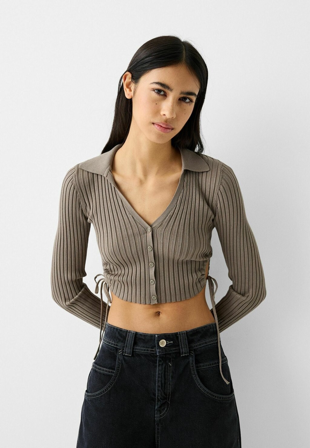 

Кардиган COLLAR BUTTONS Bershka, цвет sand