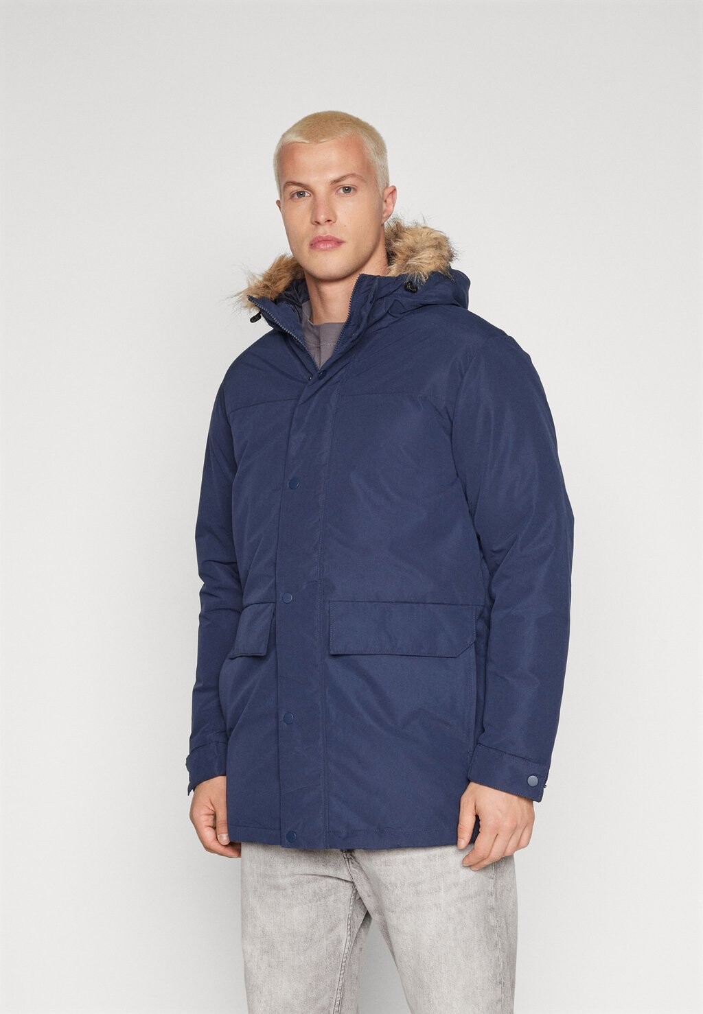 

Парка JJCHAMP Jack & Jones, темно-синий пиджак