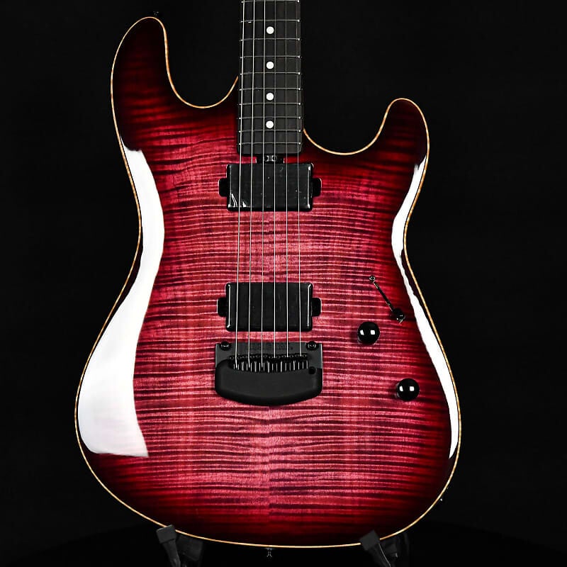 

Электрогитара Ernie Ball Music Man Sabre HT - Raspberry Burst Rosewood Fingerboard