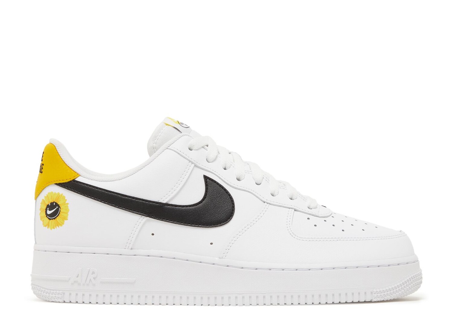 

Кроссовки Nike Air Force 1 '07 Lv8 2 'Have A Nike Day', белый