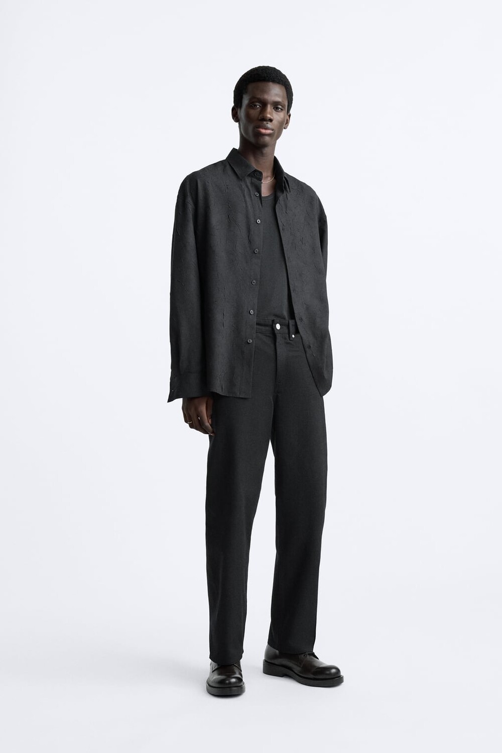 

Мятая рубашка ZARA, черный