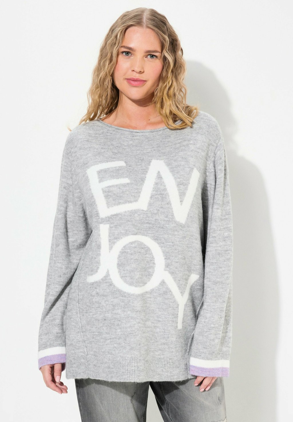 

Джемпер ENJOY LONG SLEEVE Ulla Popken, цвет Mottled Light Grey