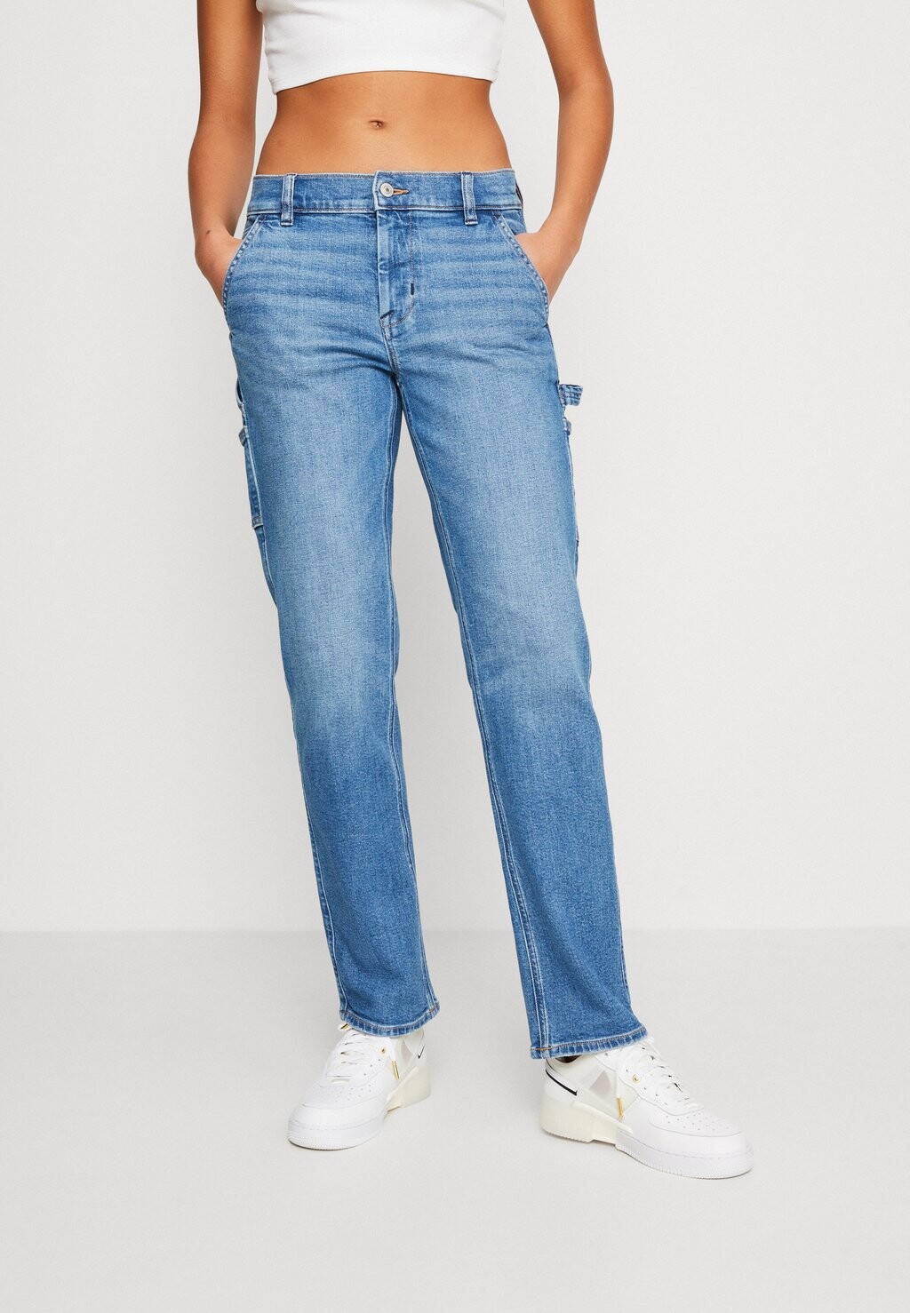 

Джинсы прямого кроя American Eagle