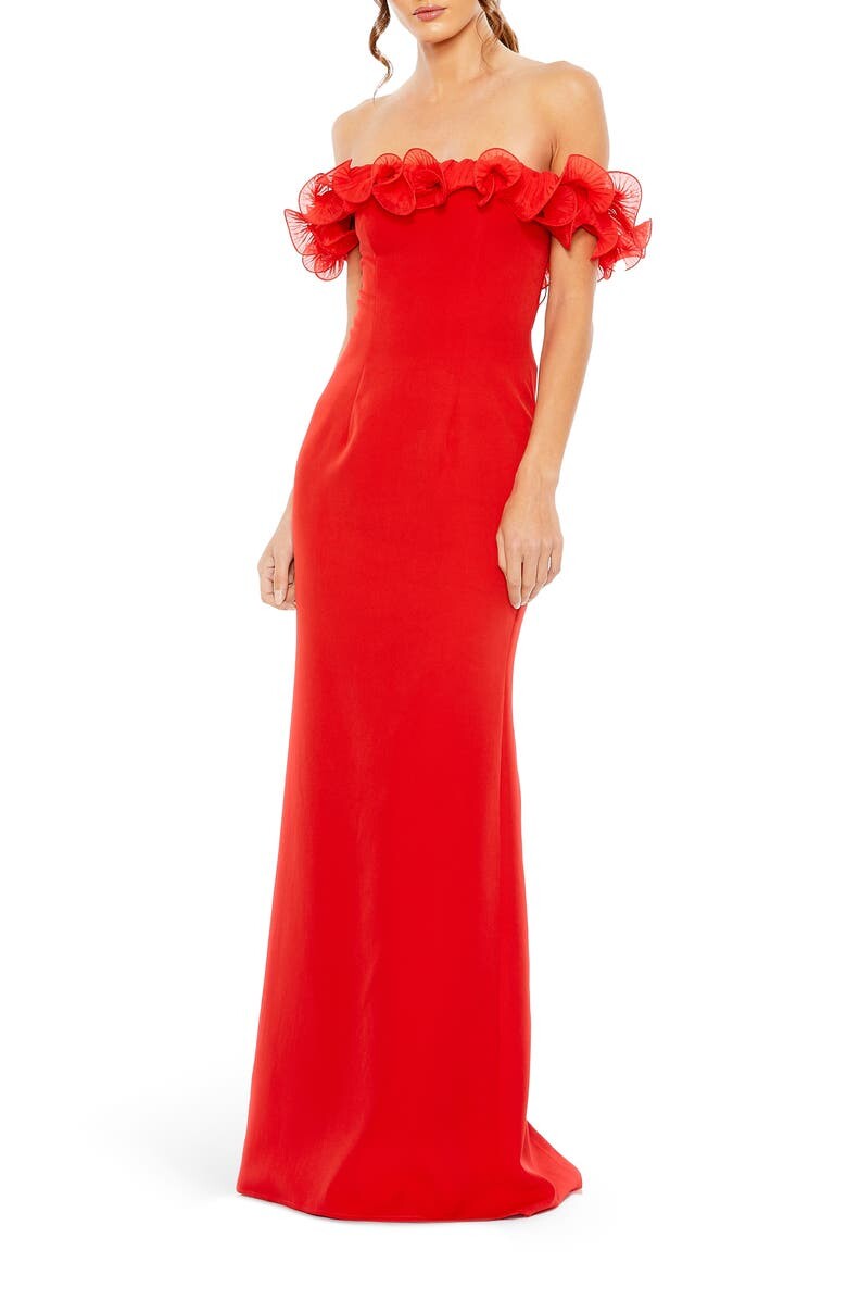 

Платье-футляр с открытыми плечами и оборками IEENA FOR MAC DUGGAL, красный