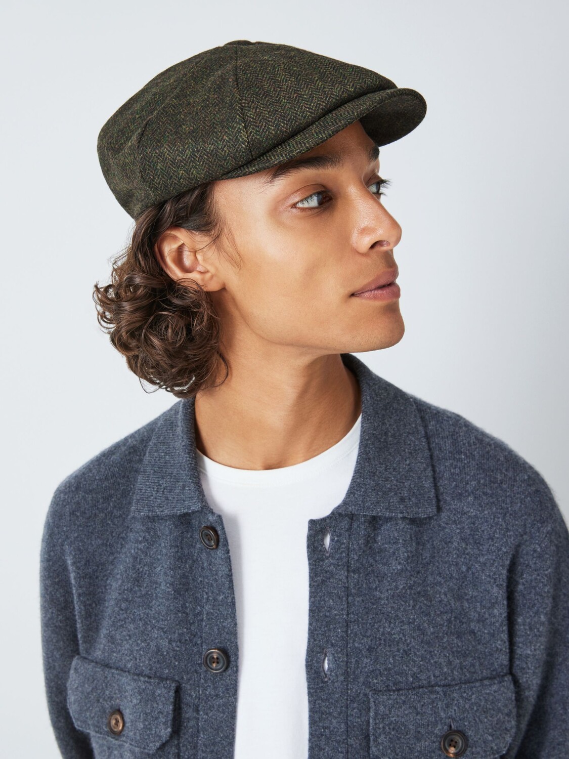

Шапка Baker Boy из шерсти Moon Merino с узором елочка John Lewis, темно-зеленый