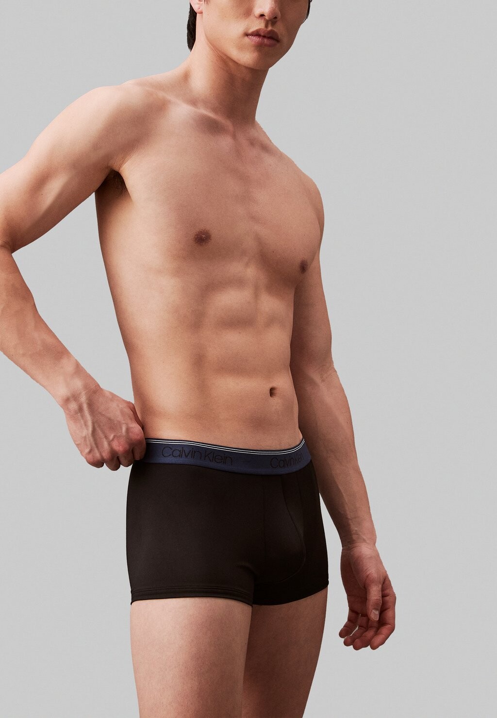 

Трусики STRETCH LOW RISE TRUNK 3 PACK Calvin Klein, черный