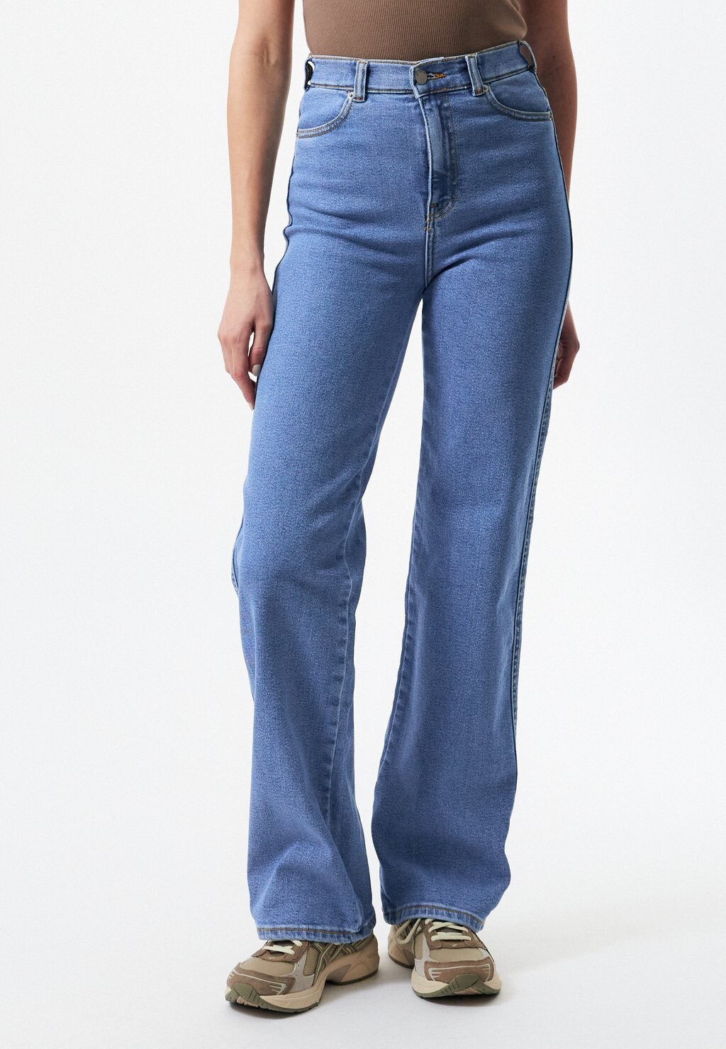 

Джинсы прямого кроя Dr.Denim