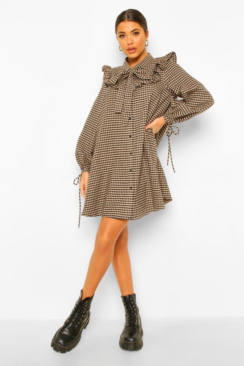 

Платье в киску с оборками Boohoo, коричневый