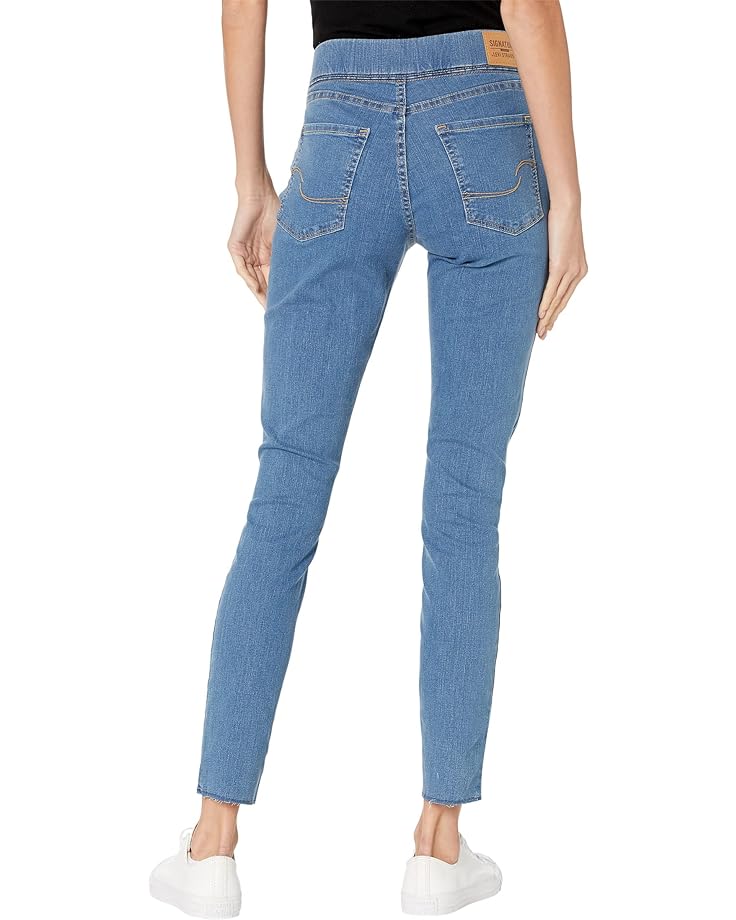 

Джинсы Signature by Levi Strauss & Co. Gold Label Totally Shaping Pull-On Skinny Jeans, цвет Sequoia Grove