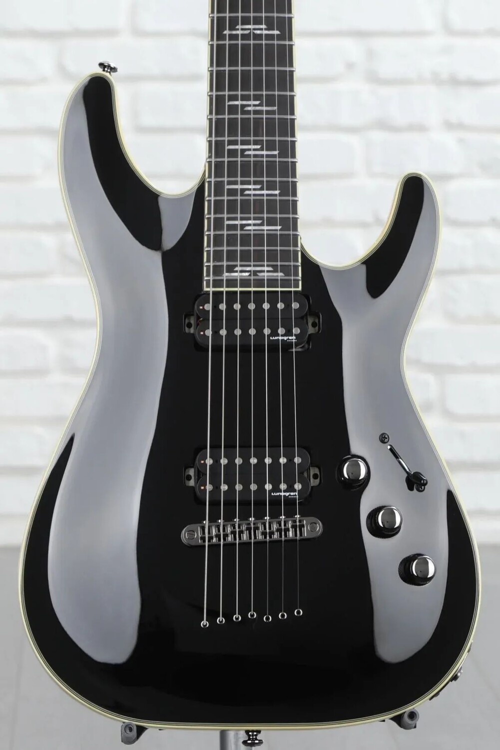 

Электрогитара Schecter C-7 Blackjack - черный глянец
