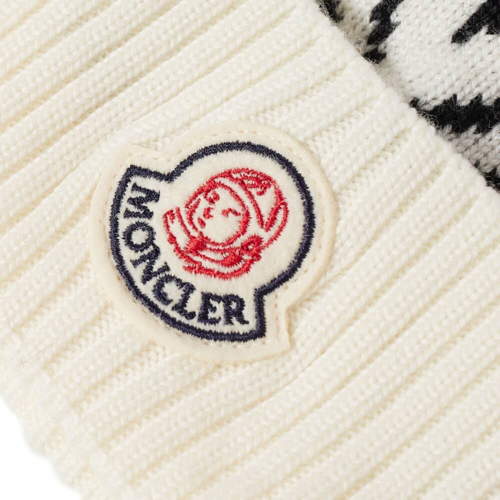 

Шапка-бини Moncler Genius x BBC Diamond & Dollar