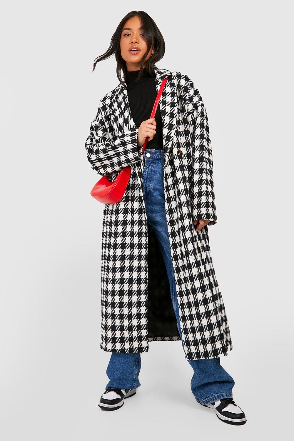 

Длинное пальто petite boucle dogtoooth Boohoo, черный