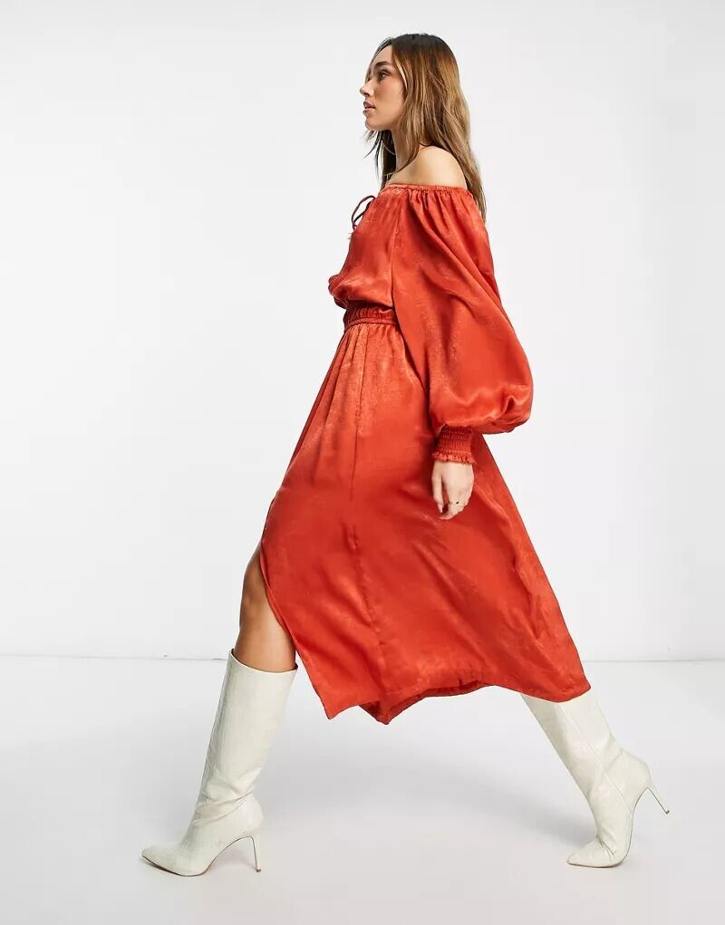 

Красное платье миди с пышными рукавами River Island