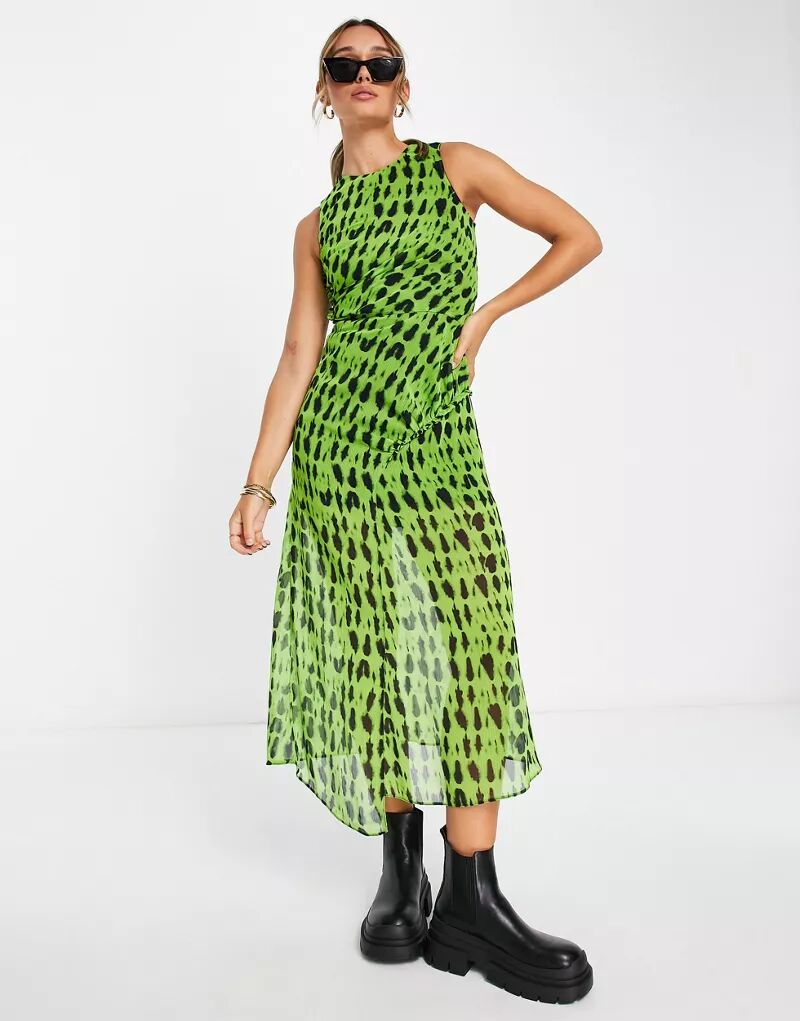 Зеленое платье миди в размытый горошек со сборками Topshop