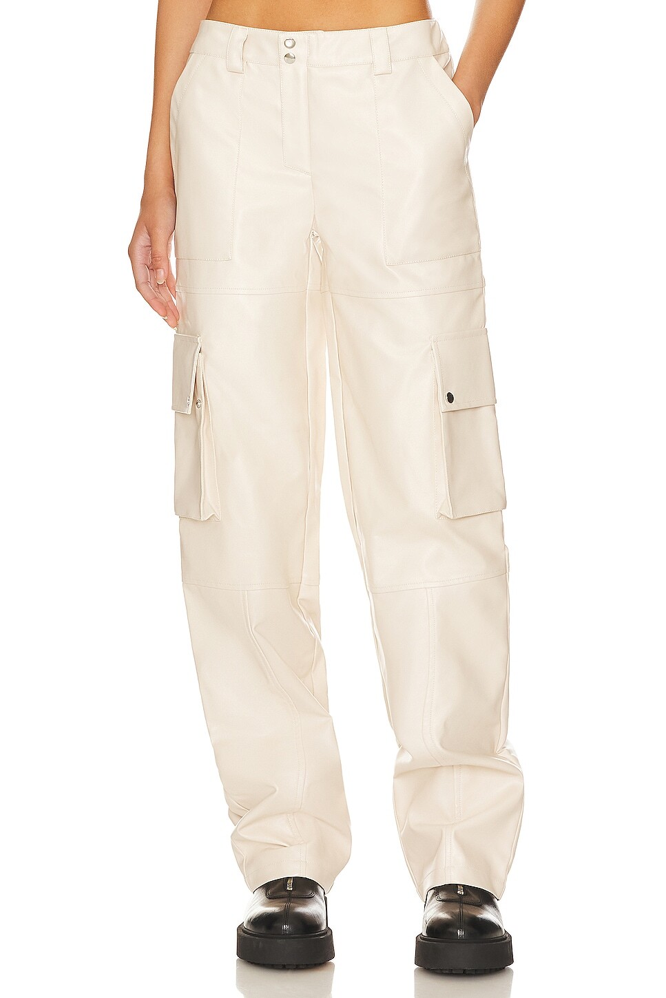 

Брюки Lovers and Friends Rylee Faux Leather, цвет Bone White