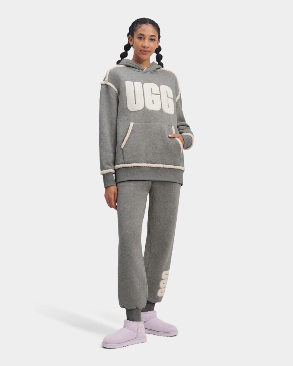 

Брюки Daylin Bonded Fleece Pant Logo UGG, серый