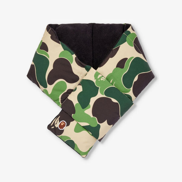 

Пуховый шарф с камуфляжным узором и фирменной вышивкой A Bathing Ape, зеленый
