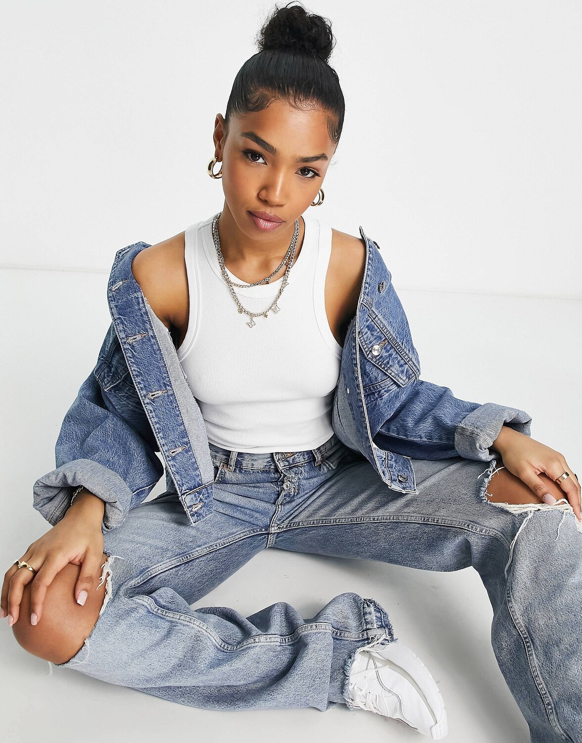 

Белое боди с вырезом-борцовкой ASOS DESIGN
