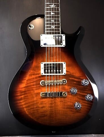 

Paul Reed Smith S2 McCarty Singecut 594 Amber с черной обмоткой Burst PRS Paul Reed Smith S2 McCarty Singecut 594 Amber w/ Black Wrap Burst