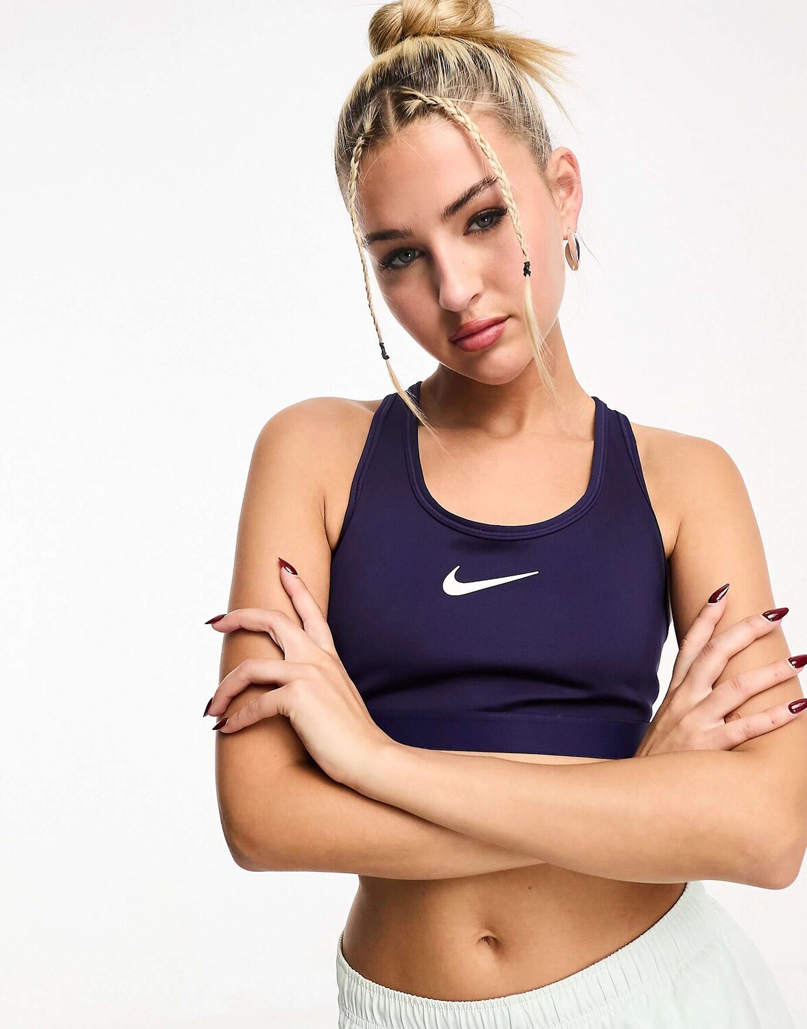 

Пурпурный бюстгальтер с высокой поддержкой Nike Swoosh Dri-Fit