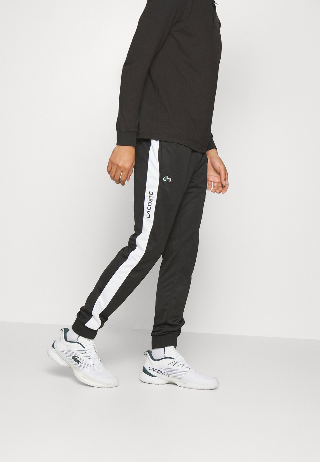 Спортивные брюки Tennis Pant Lacoste, цвет black/white брюки муж h67150 adidas tennis pant black white размер m