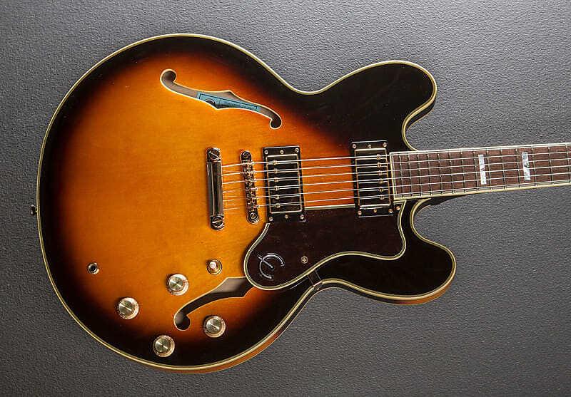 

Sheraton II Pro - винтажные солнечные лучи Epiphone